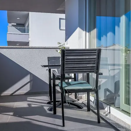Apartman Argola *